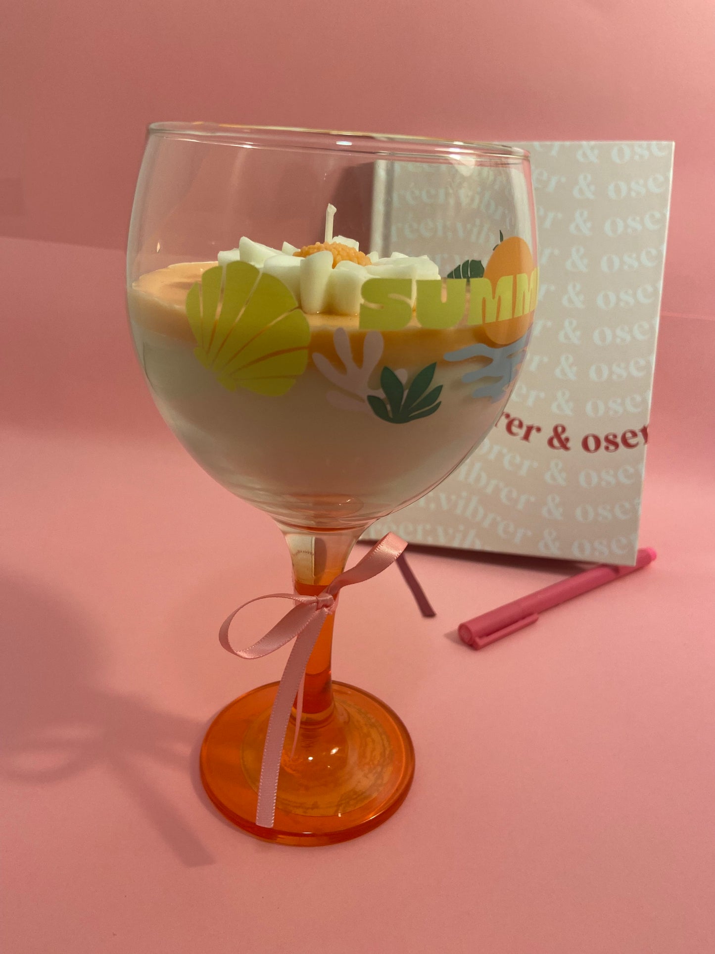 Bougie parfumée dans une tasse coupe - summer– Vanille Fleurie