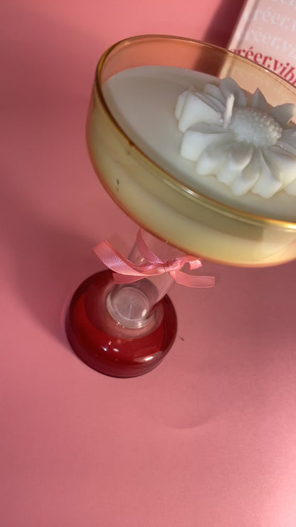 Bougie parfumée dans une tasse coupe - rouge jaune– Vanille Fleurie